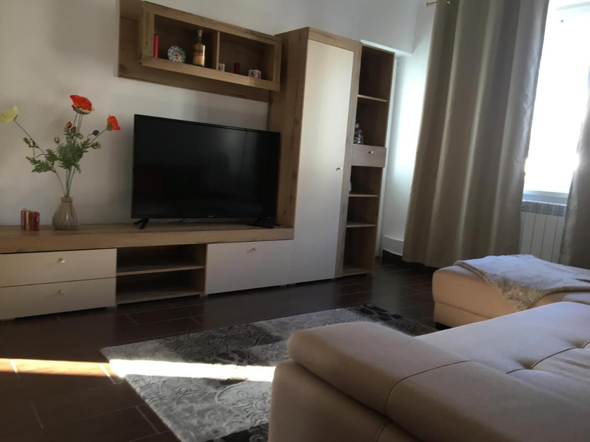 Central Home Πιάτρα Νέαμτς Εξωτερικό φωτογραφία