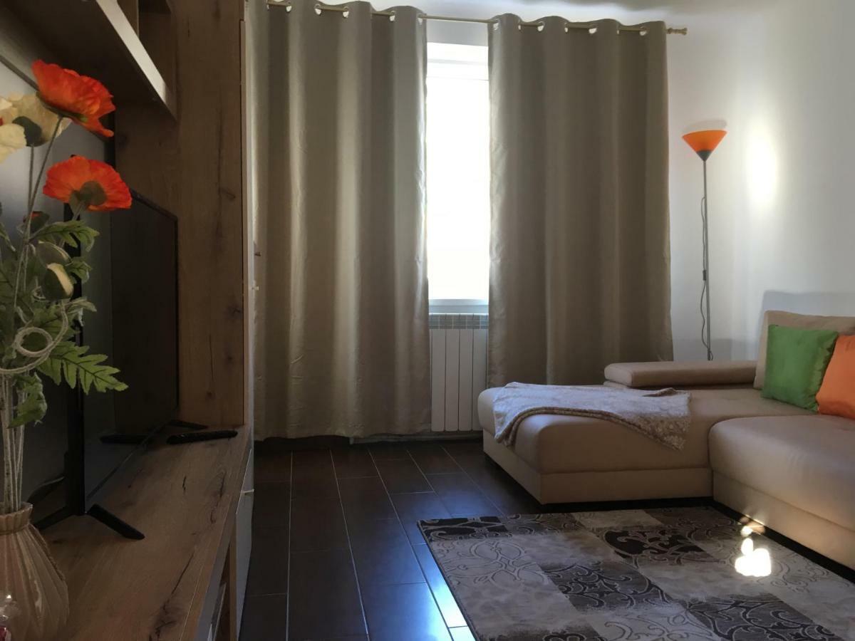 Central Home Πιάτρα Νέαμτς Εξωτερικό φωτογραφία